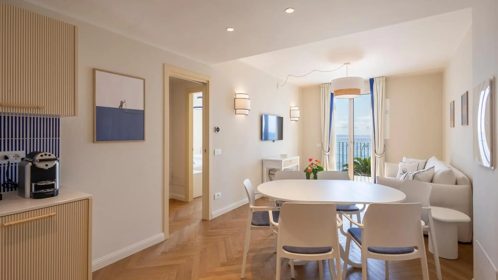 A'Mare Luxury Apartments Pietra Ligure 0*,  Italia