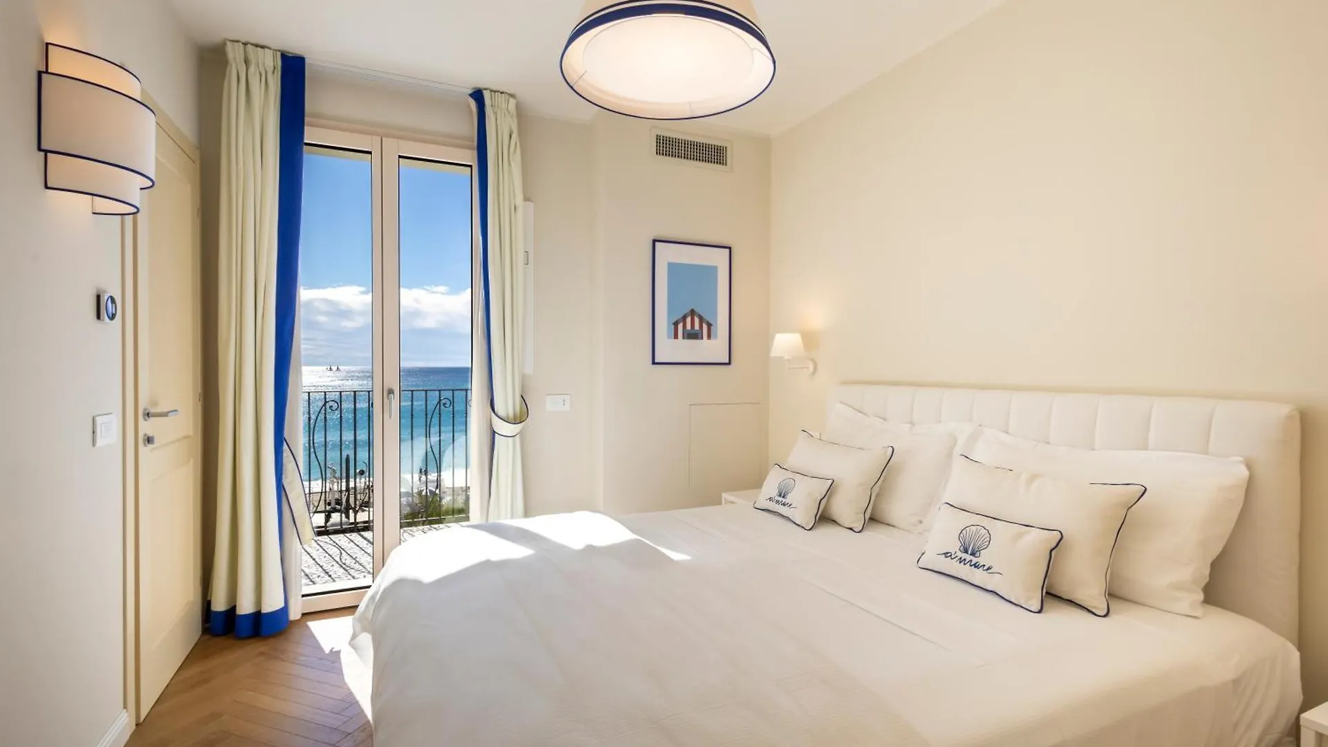 A'Mare Luxury Apartments Pietra Ligure