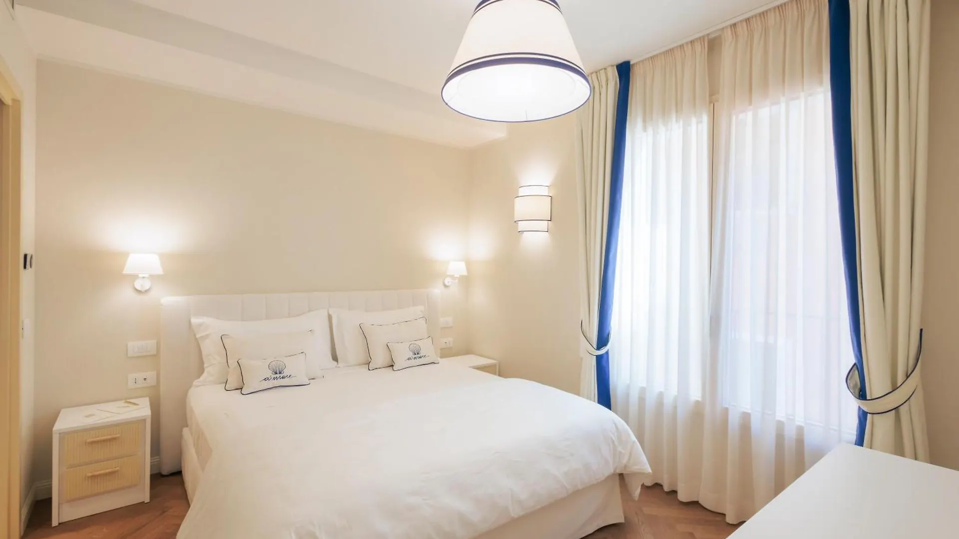A'Mare Luxury Apartments Pietra Ligure